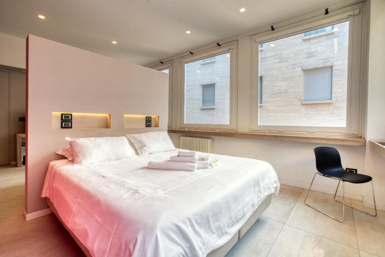 Apartment Passarella 4 Milan Bagian luar foto