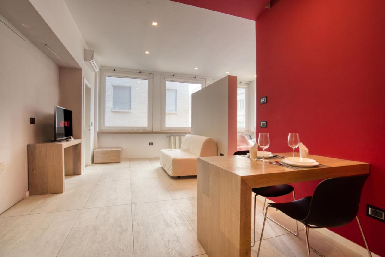 Apartment Passarella 4 Milan Bagian luar foto